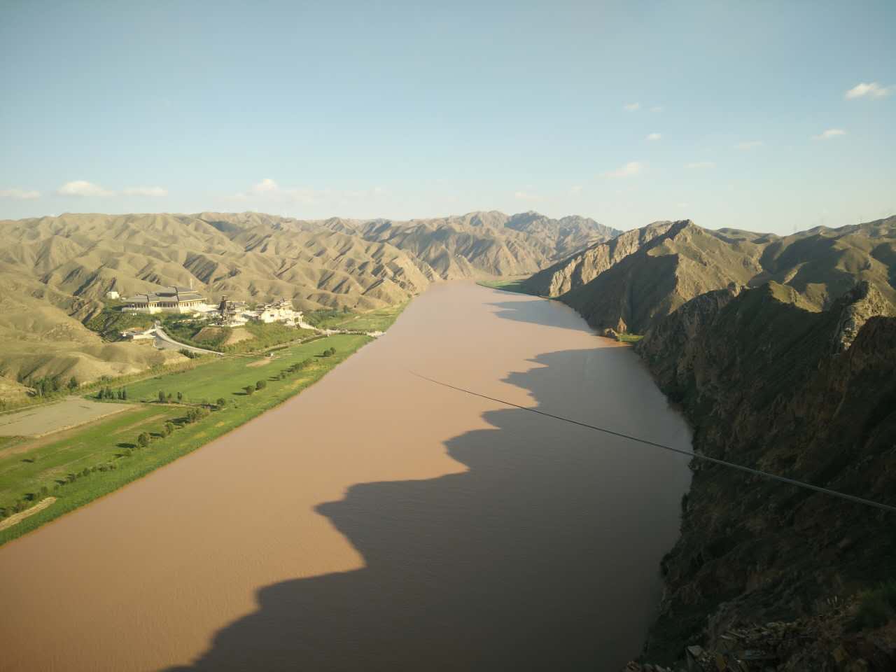Qingtongxia Yellow River Grand Canyon (Qingtongxia Yellow River Grand Canyon Photo)